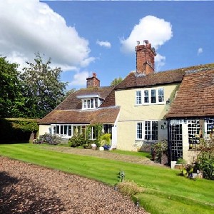  charming chain-free detached bungalow - hempstead road, me7  Hempstead ME7 Property For Sale Rochester Houses For Sale