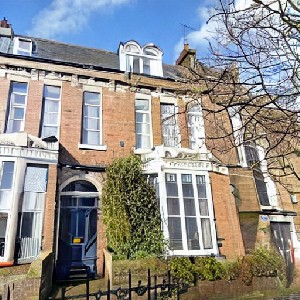 end terrace house for sale in spinney row, goldring way, napsbury park, st. albans al2 shared ownership properties for sale in napsbury, st albans