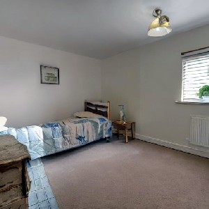 detached bungalow for sale in knottingley road, pontefract, west yorkshire wf8 detached houses for sale in pontefract monkhill, wakefield