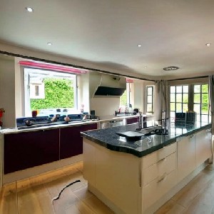  hodgson fold, bradford bd2  townhouse for sale bolton woods, bradford