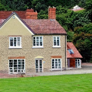  bramble lane, mansfield, nottinghamshire, ng18  buy property in mansfield, nottingham